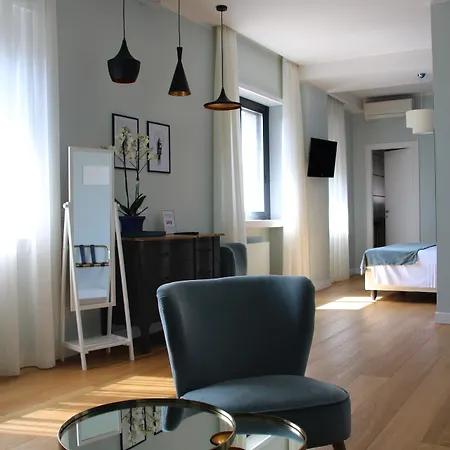 Fenix Hotel 4*