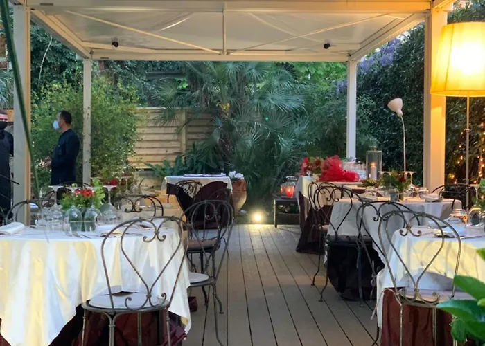 菲尼克斯酒店 4*