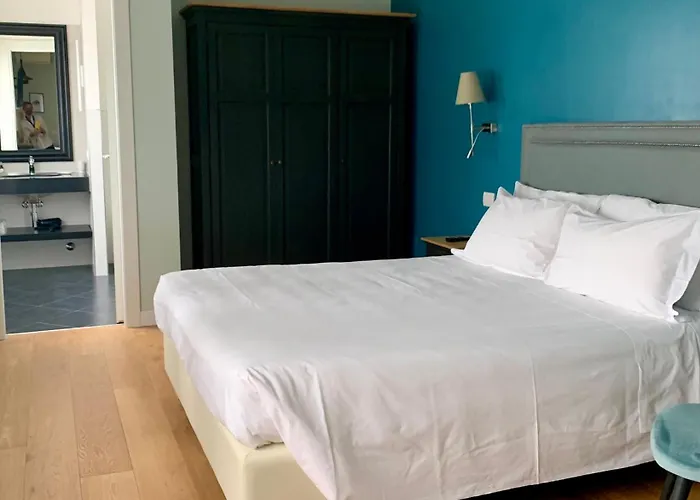 菲尼克斯酒店 4*