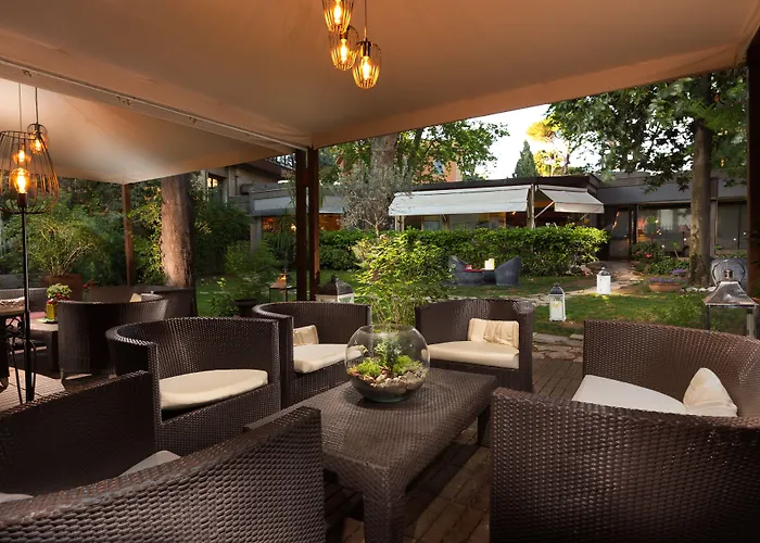 菲尼克斯酒店 4*