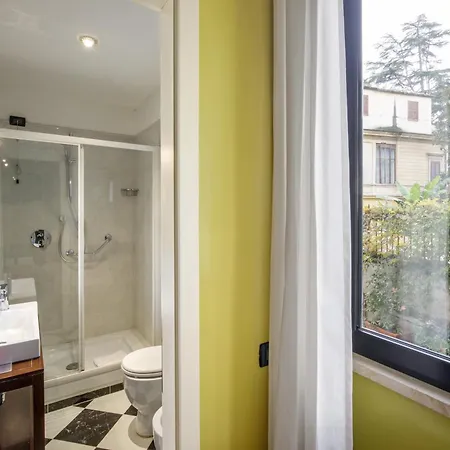 Fenix Hotel 4*