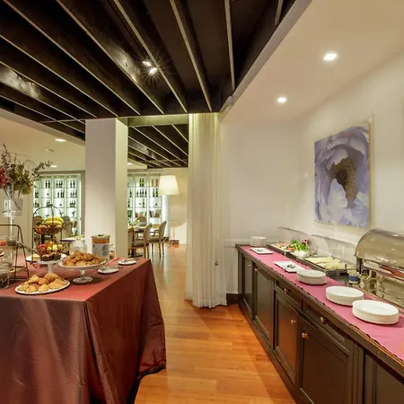 Hotel Fenix Rome
