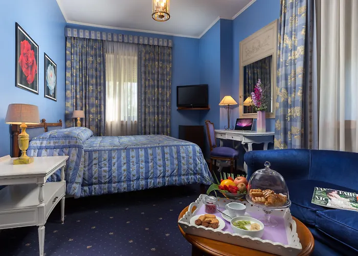 Fenix Hotel 4*