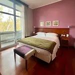 Hotel Fenix 4*