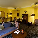 Fenix Hotel 4*