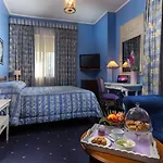 Fenix Hotel 4*