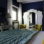Fenix 4* Řím